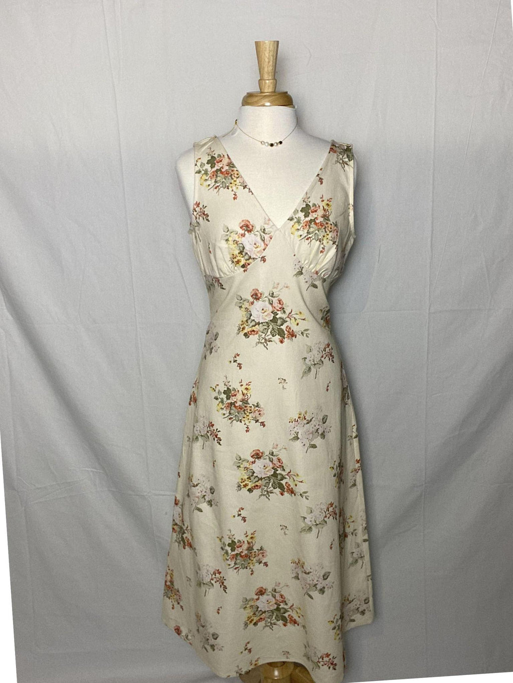 Floral V-Neck Midi Dress