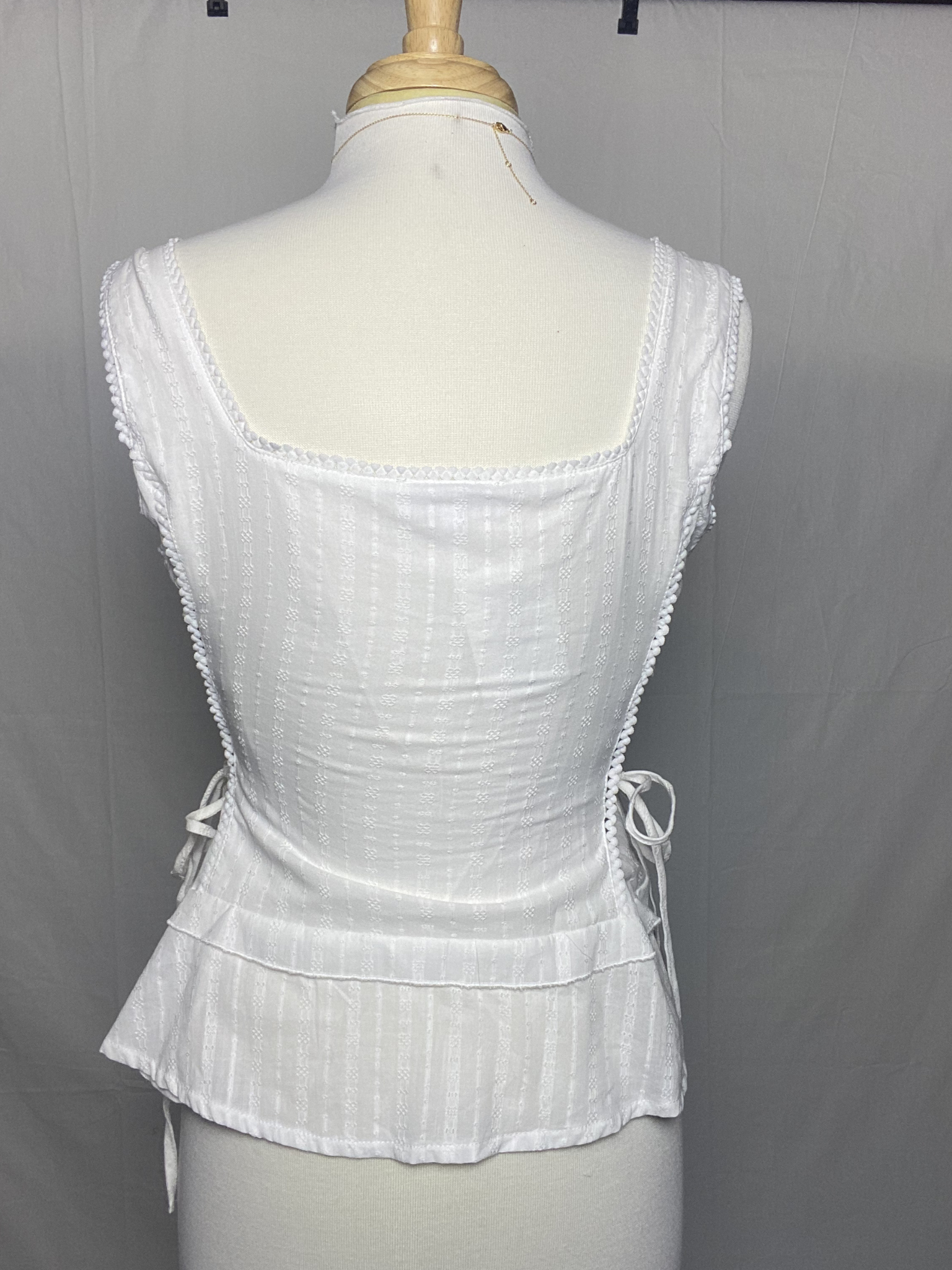 Lace Trim Peplum Top